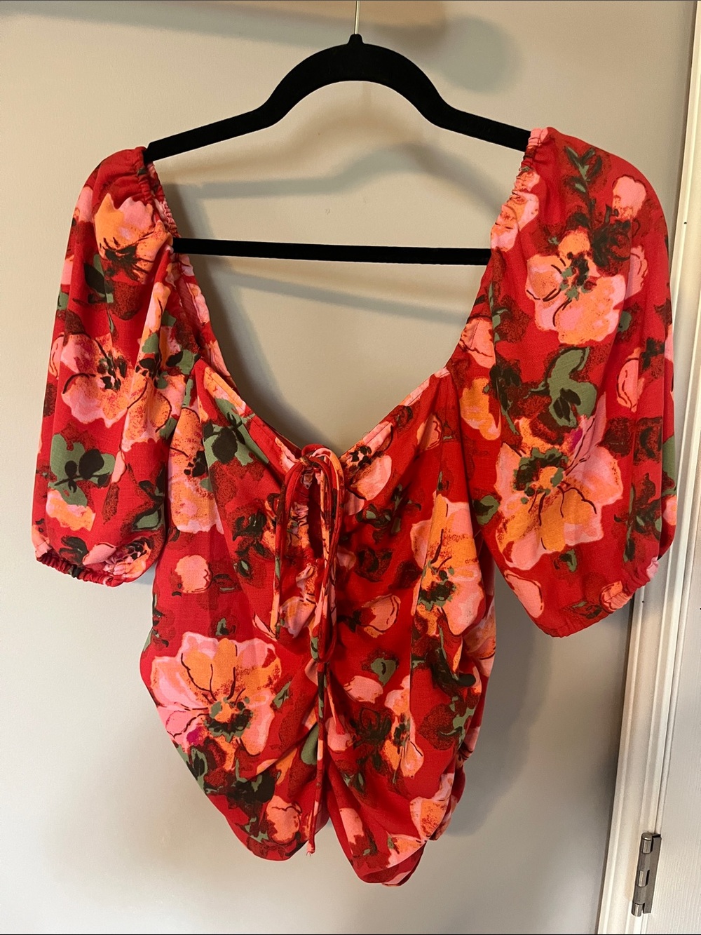 H&M Red Floral Tie-Front Puff Sleeve Blouse